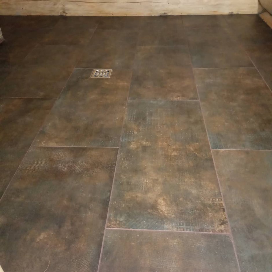 Плитка в бане на полу