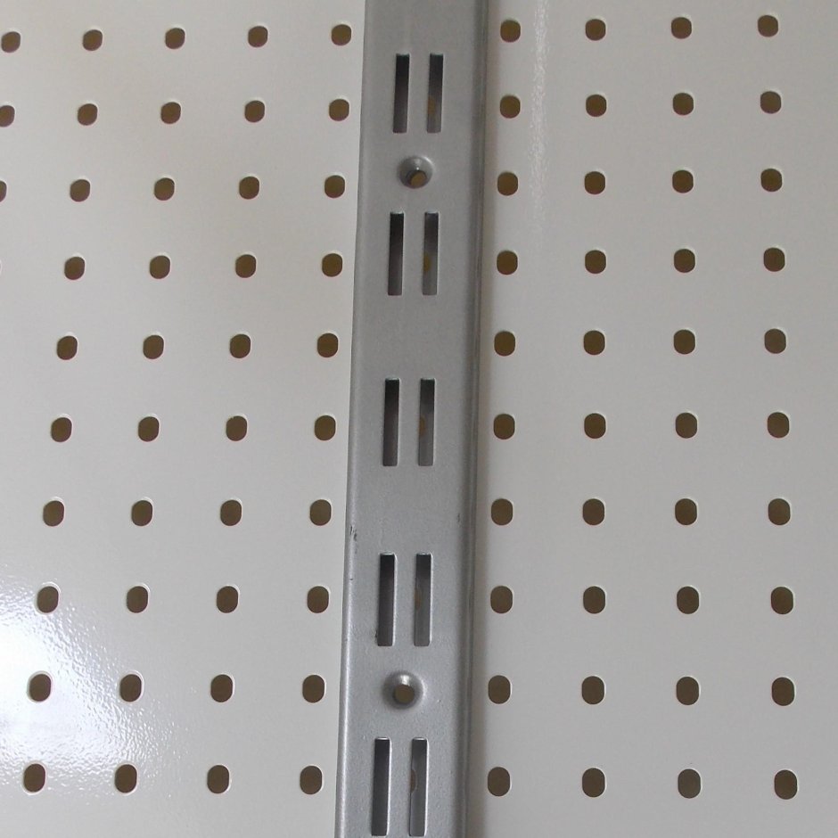 Стойка l-образная 80х25 перфорированная шаг 35 мм