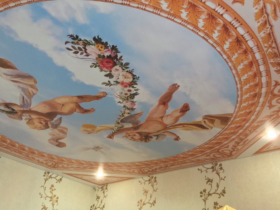 Натяжные потолки с фотопечатью классика