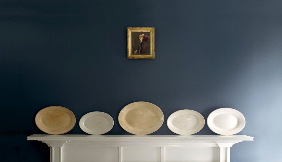 Hale Navy Benjamin Moore