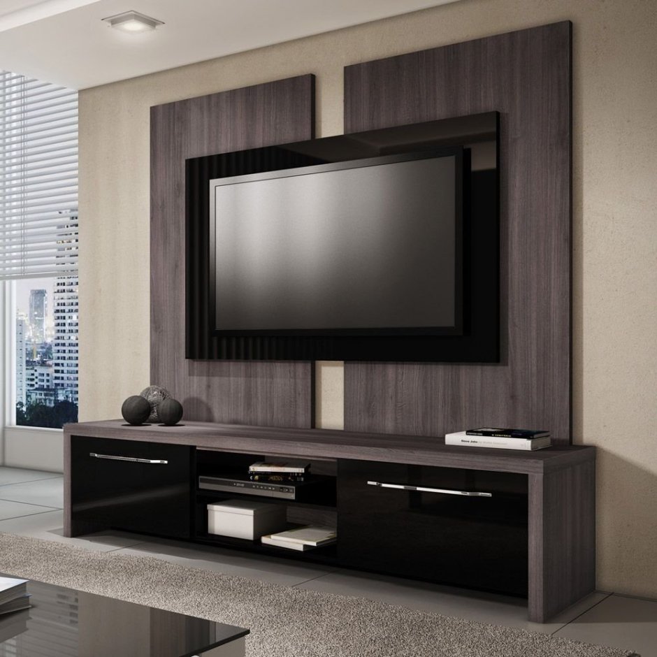 Телевизор на стене в спальне