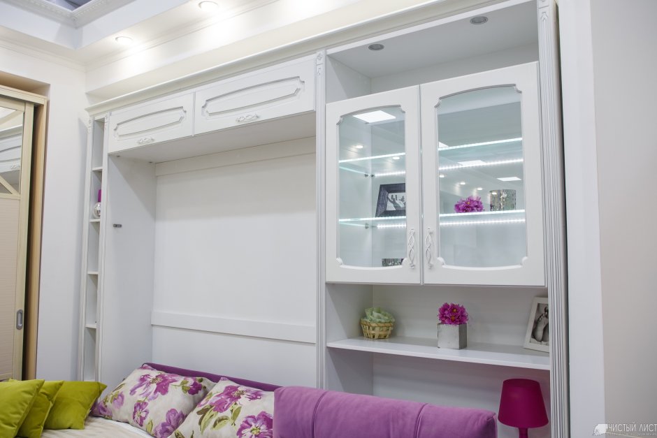 Встраиваемая кровать трансформер с диваном в стиле Прованс