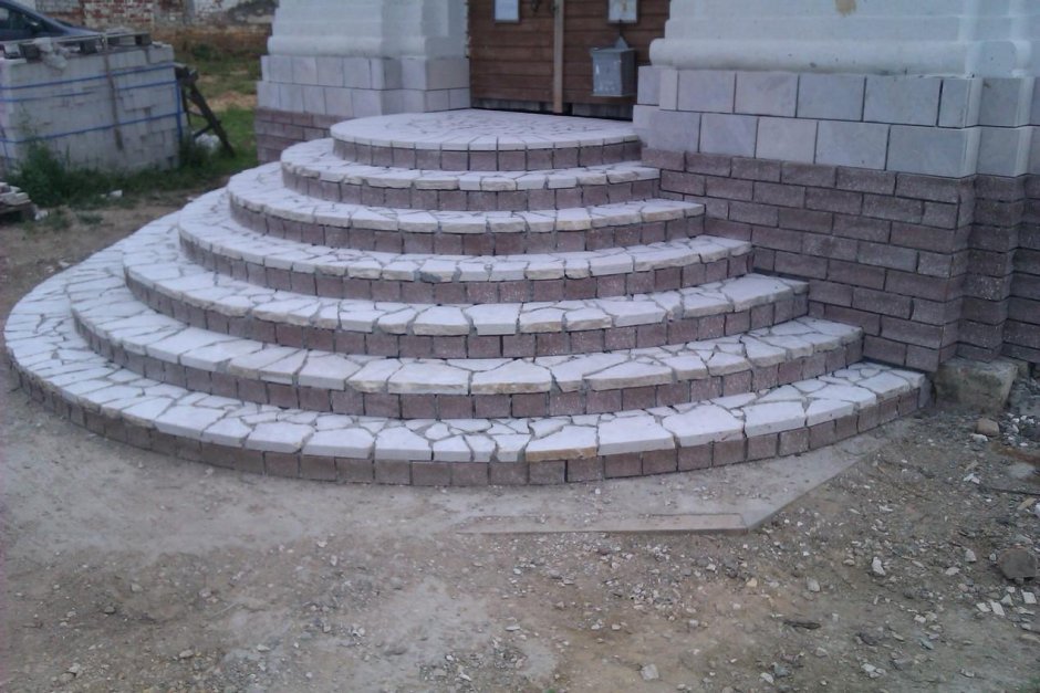 Круглые ступени для крыльца