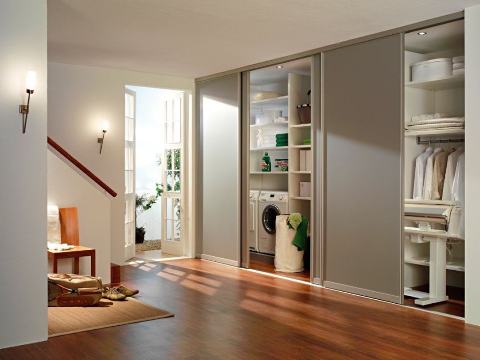 Угловой шкаф из гипсокартона