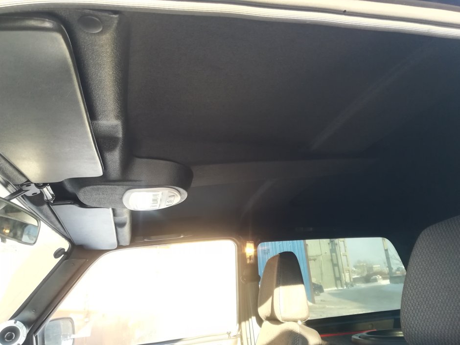 ВАЗ 2107 салон потолок