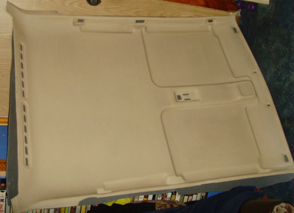 Восстановление обшивки потолка автомобиля