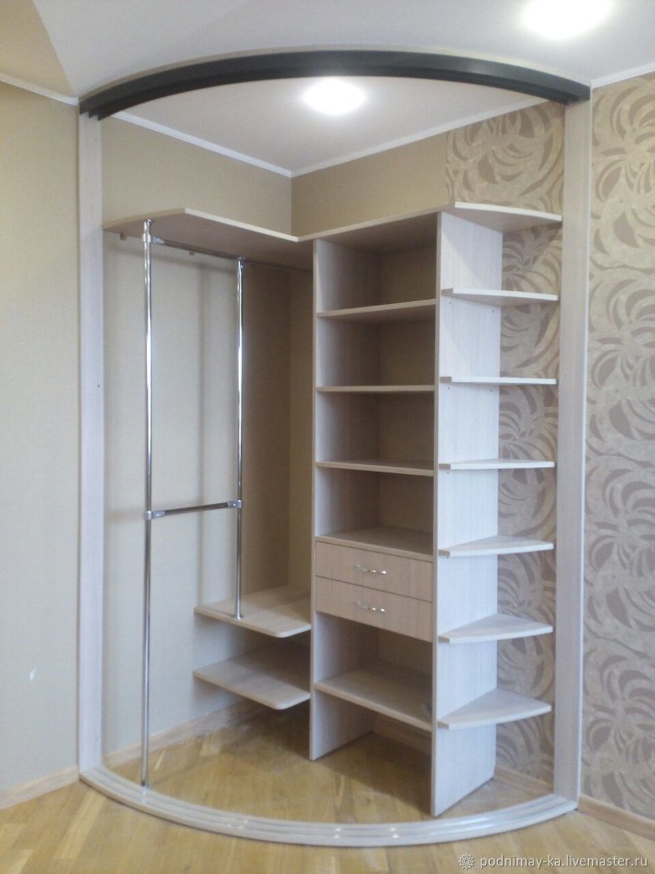 Угловой шкаф-купе Гарант-2ф BMS