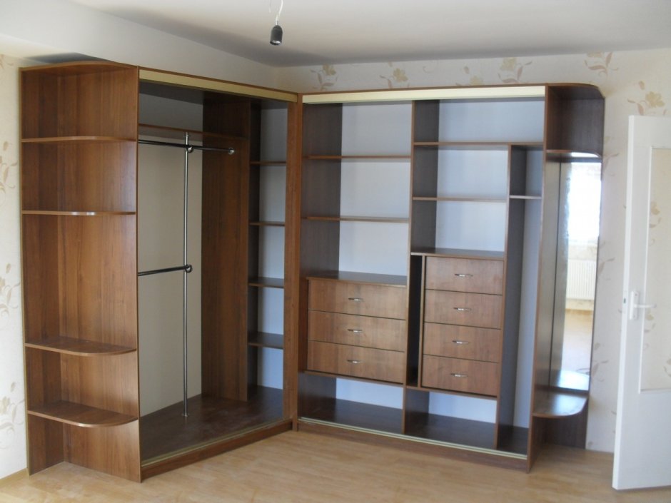 Угловой шкаф купе наполнение