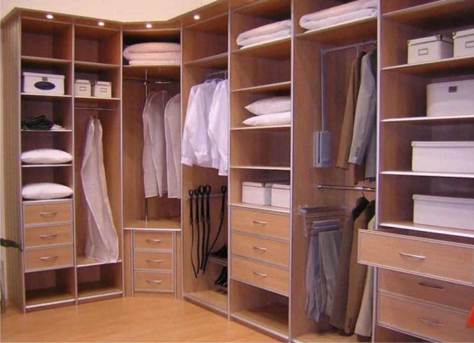 Угловая гардеробная