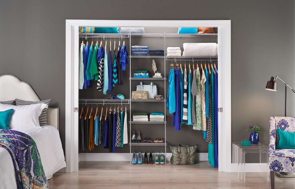 Шкаф для вещей в спальню