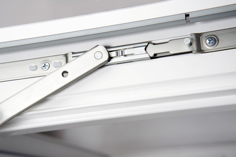 Петля ФГВ карусельная 135 гр.