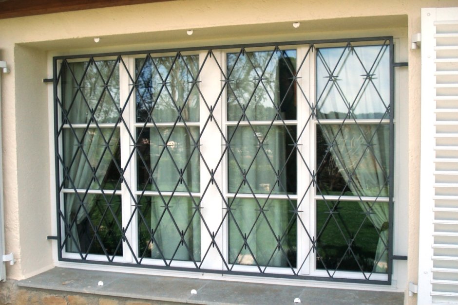 Металлические решетки на окна