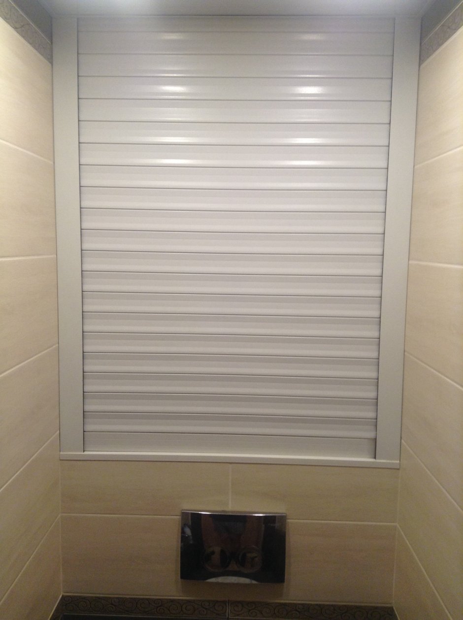 Сантехнический шкаф в туалет