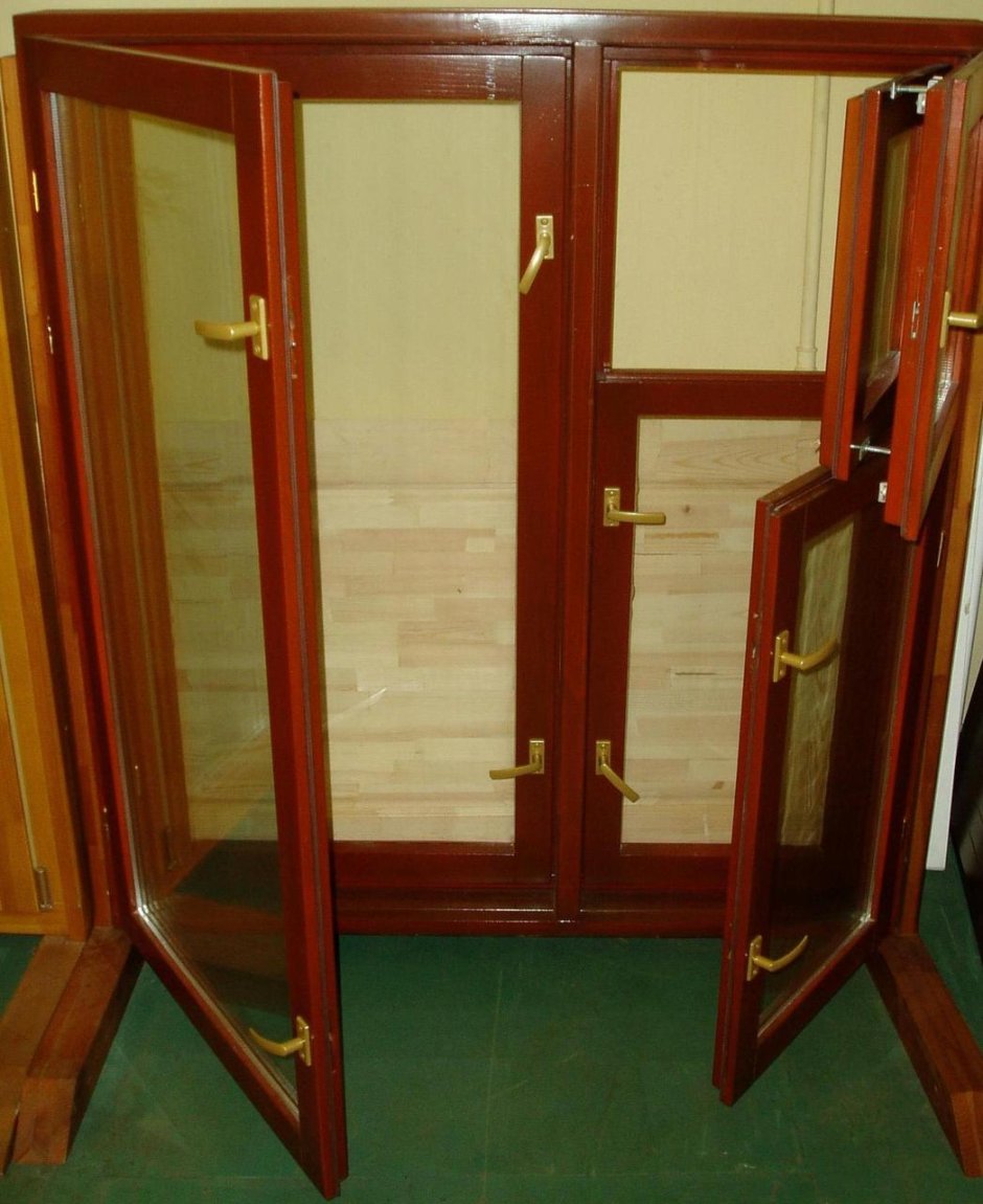 Деревянные окна для веранды