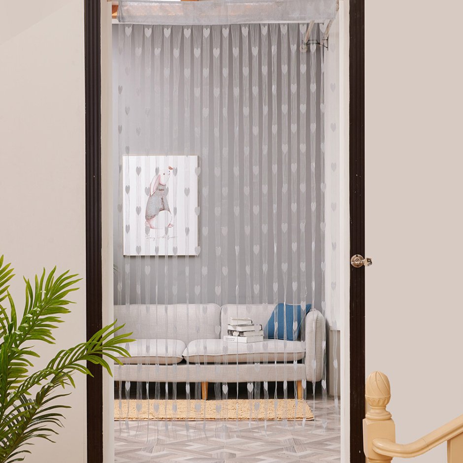 Шторы на дверной проем