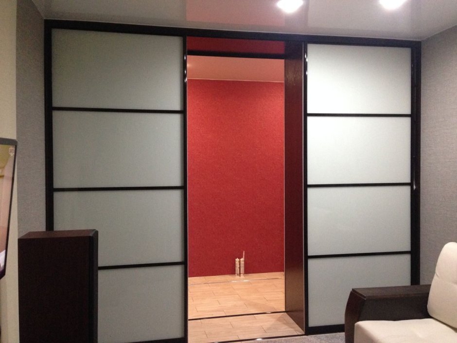 Встроенные шкафы перегородки