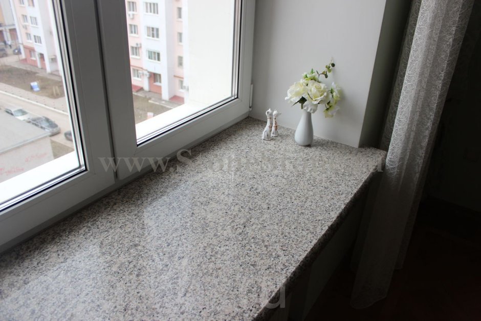 Подоконник из кварцевого агломерата 20 мм