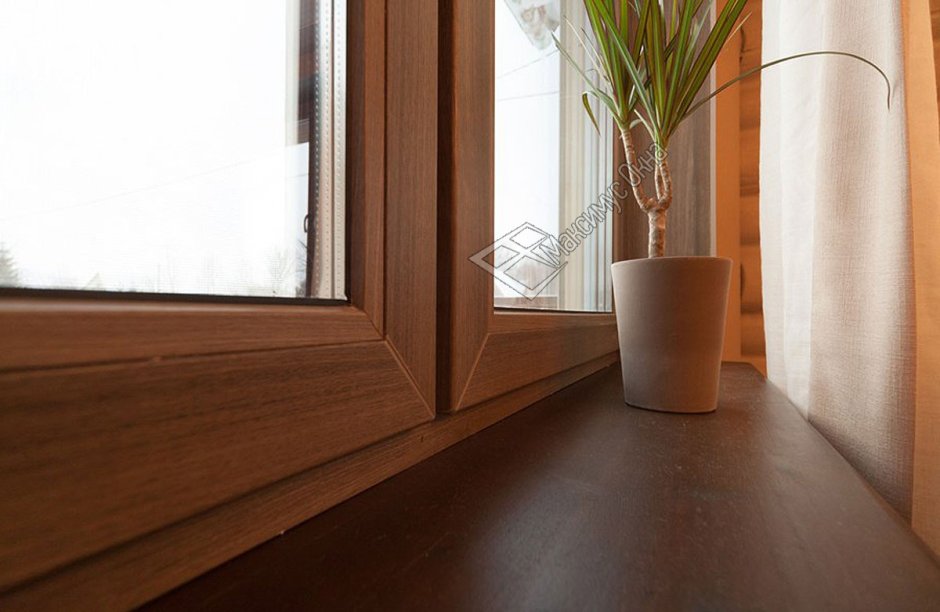 Окна Рехау под дерево