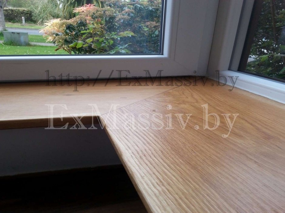 Подоконник из массива дерева