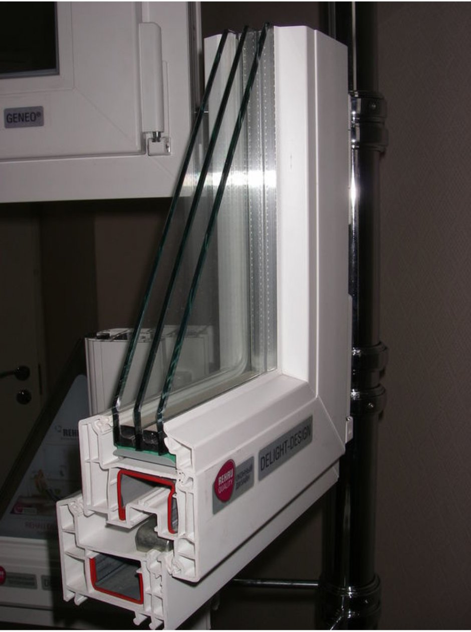 Профиль Рехау Делайт 70