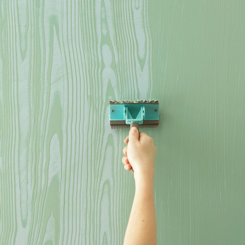 Сиреневые стены