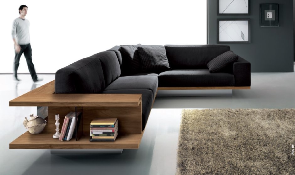 Диван с деревянными полками