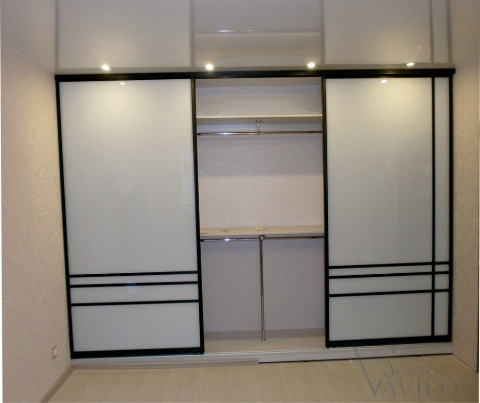 Шкафы с фасадами Эггер