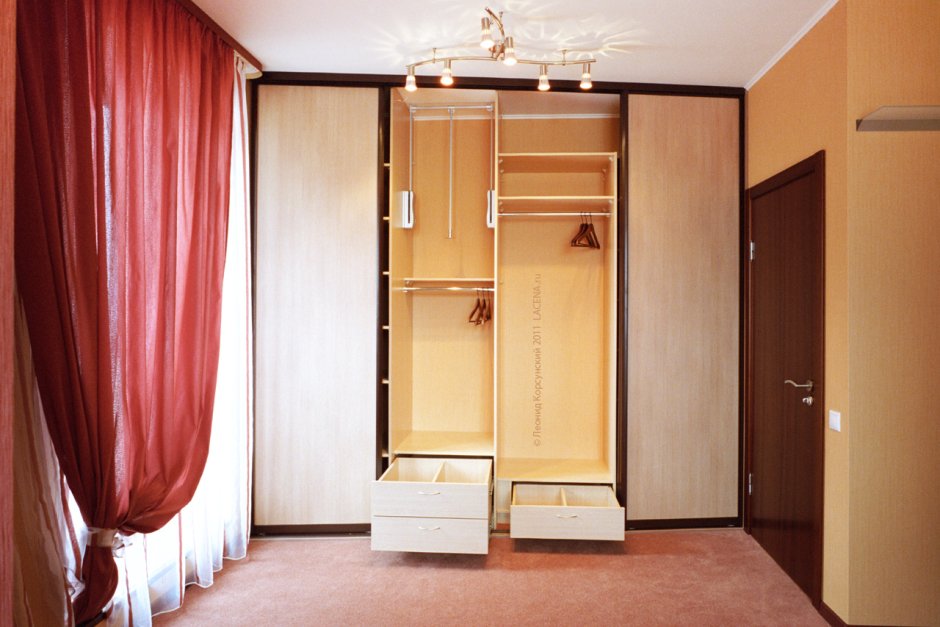 Шкаф из кладовки