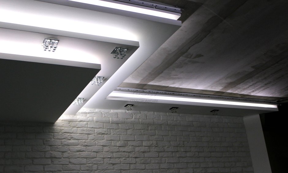 Светодиодная закарнизная подсветка потолка