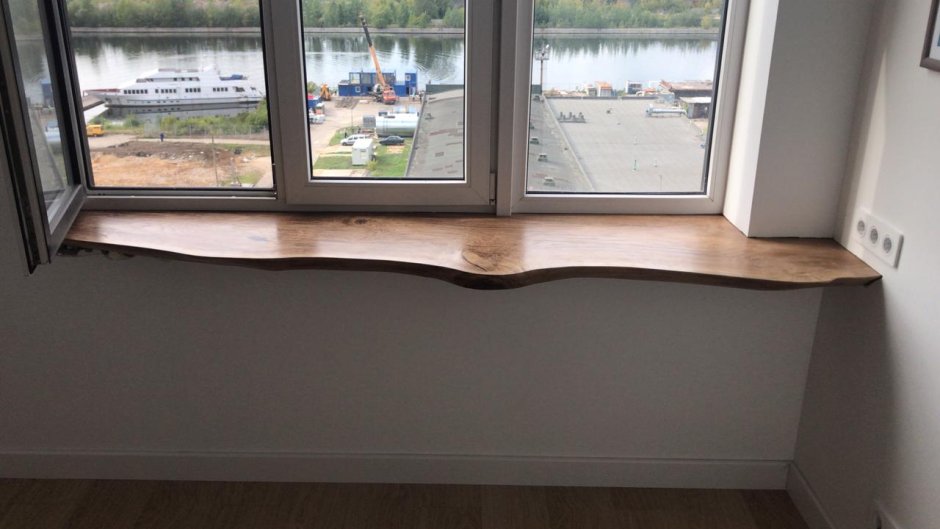 Подоконник из слэба дерева