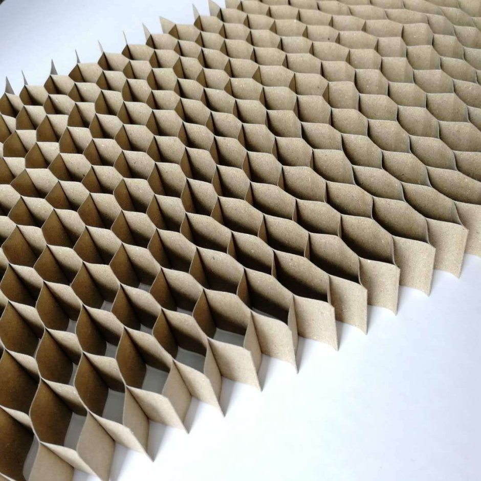 MDF, жесткий сотовый наполнитель.