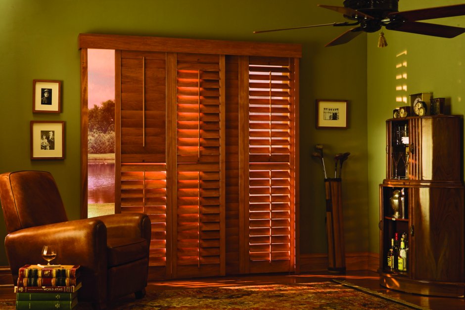 Раздвижные деревянные жалюзи