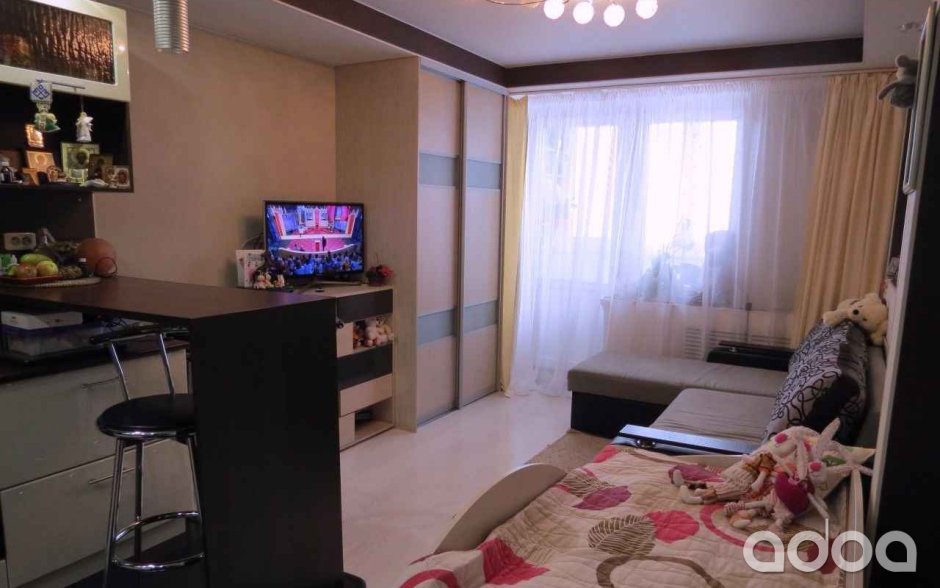 Интерьер зала в однокомнатной квартире малосемейке