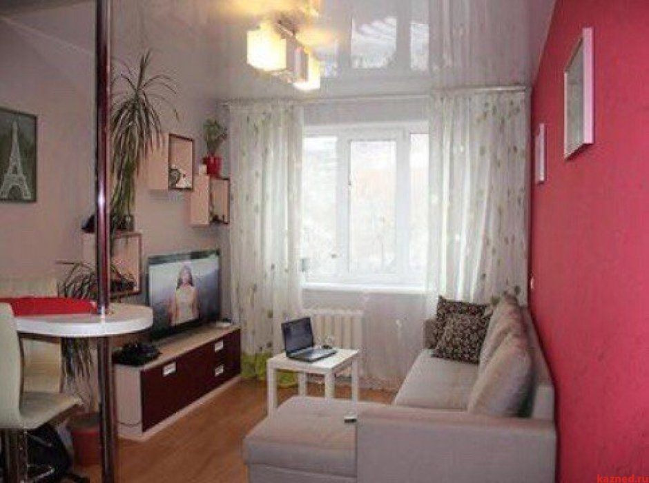 Интерьер комнаты в малосемейке