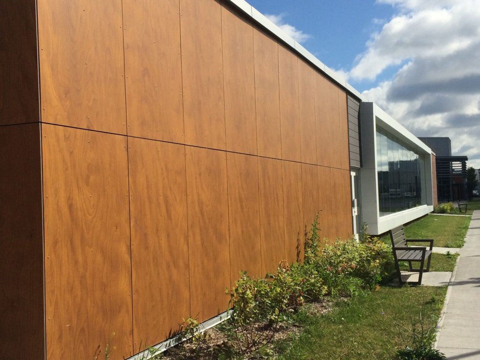 Планкен лиственница фасад