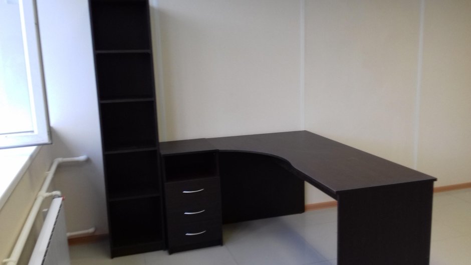 Стол маникюрный "224 l"