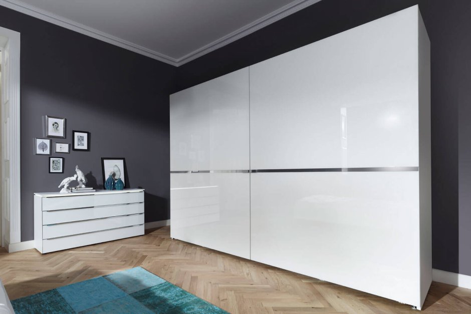 Кухня белый глянец