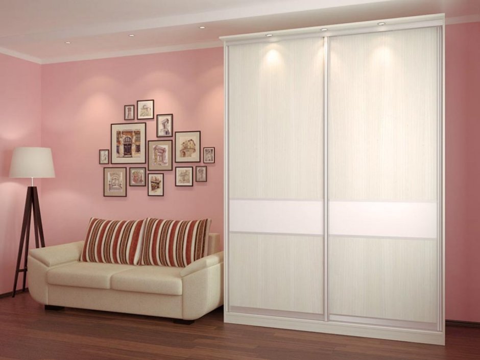 Современные шкафы с распашными дверями