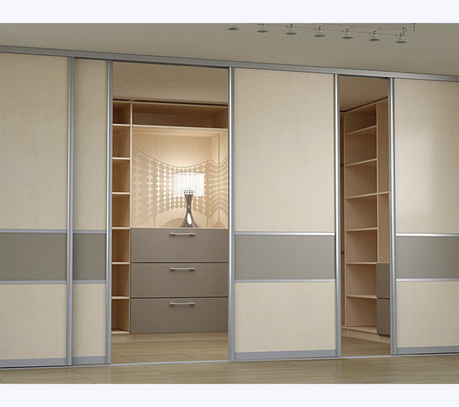 Шкаф с мягкими фасадами