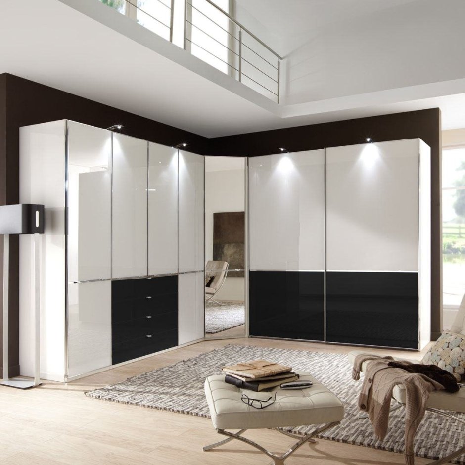 Дизайнерские шкафы купе