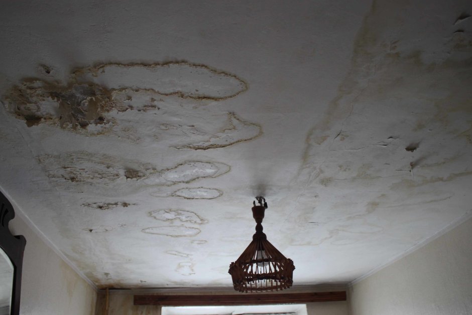 Протечка потолка