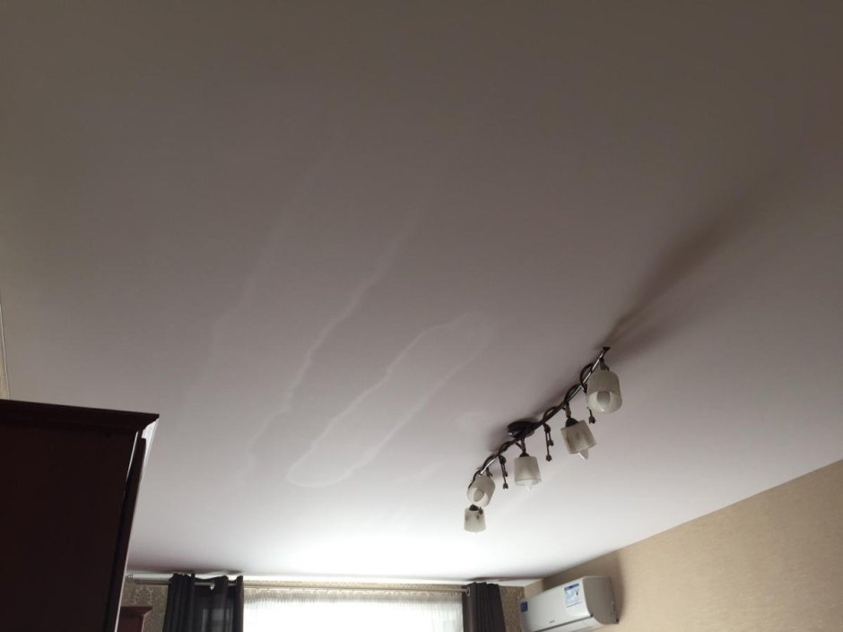 Ржавые пятна на штукатурке