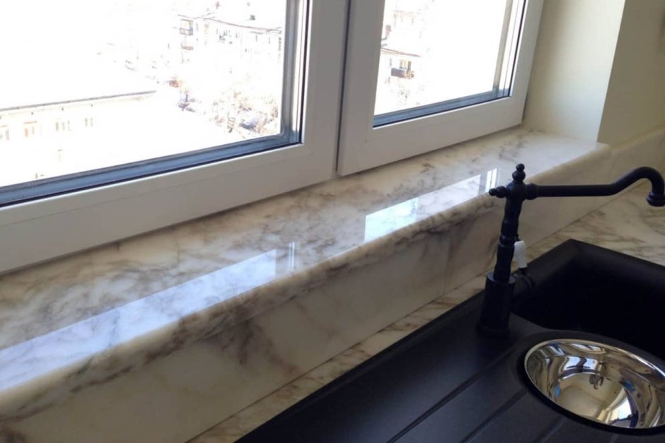 Подоконники из агломерата Вайт Санд