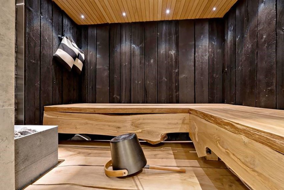 Отделка бани деревом