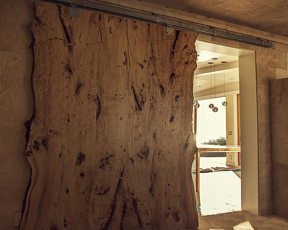 Дверь из слэба