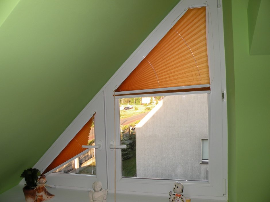 Шторы на треугольные окна