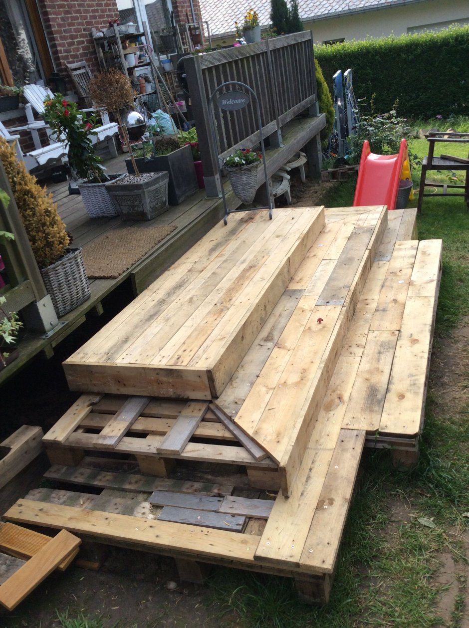 Ступени из паллет