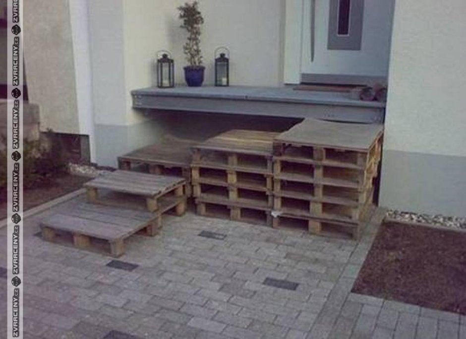 Крыльцо из поддонов