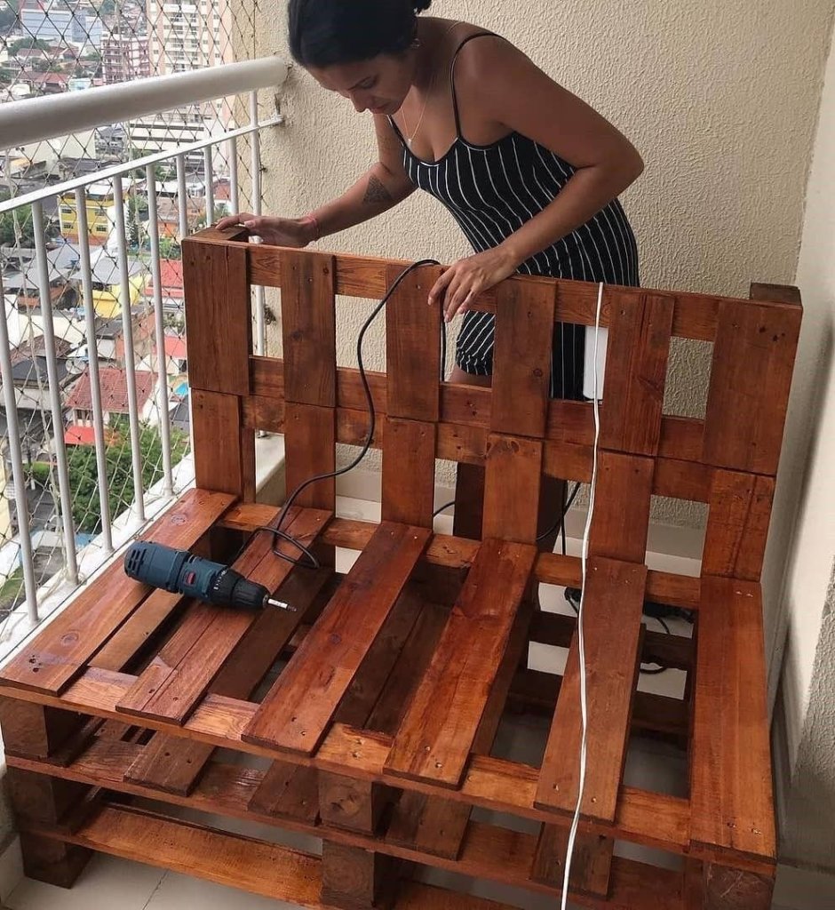 Крыльцо из поддонов