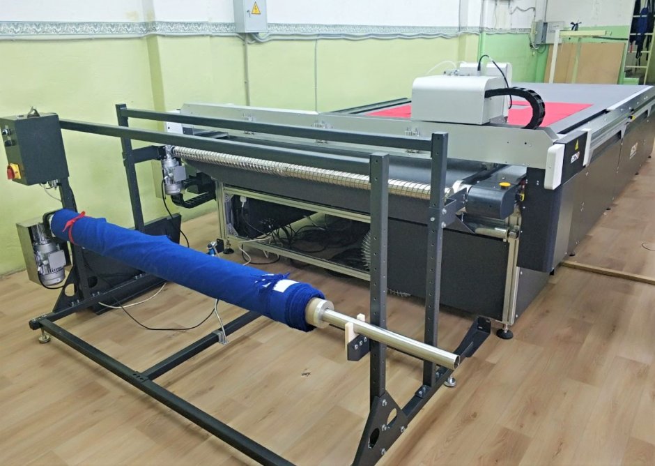 Стойки под размотчик рулона s-003